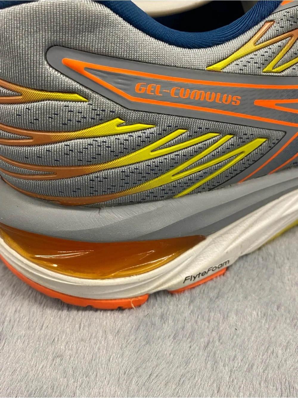 Asics good used